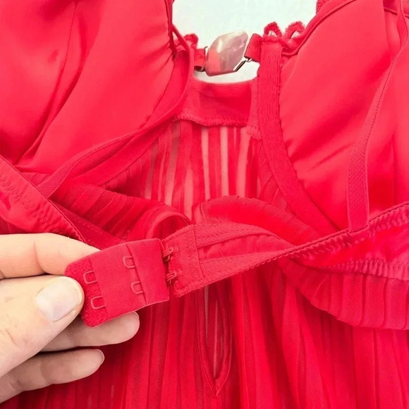 La SENZA/ 💰2 FOR $10💰 Babydoll lingerie/ Deep red with black  jewel/ Size US XL - Picture 6 of 12